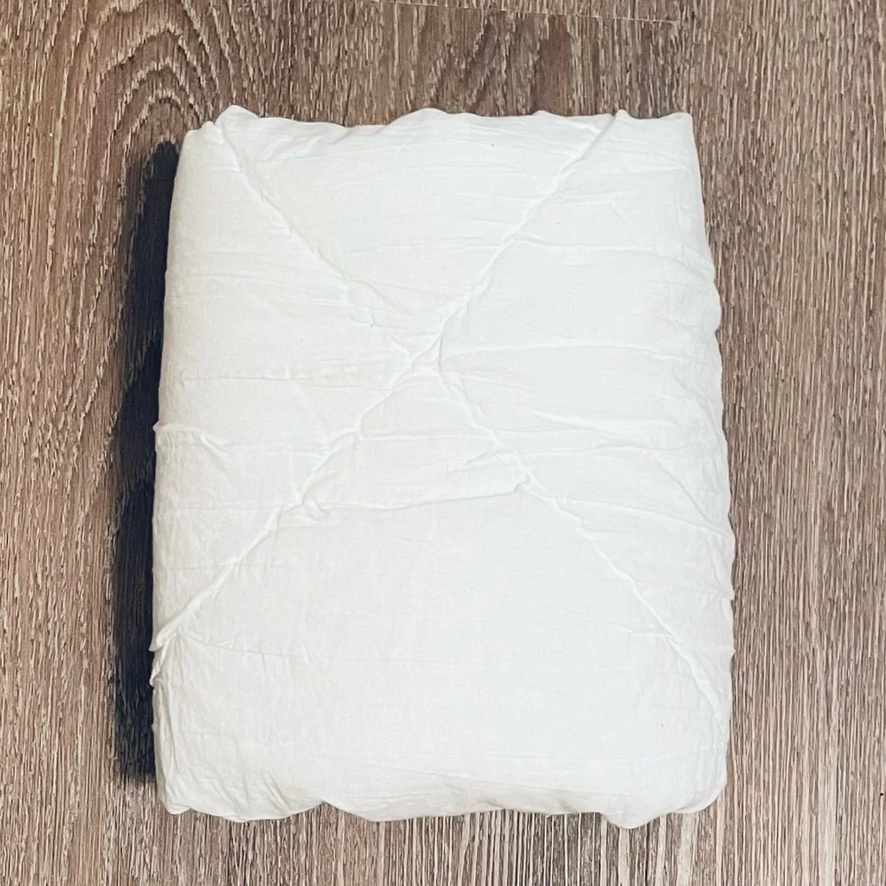 NEW Pottery Barn Quilted Puffy Cotton King Pillow Sham